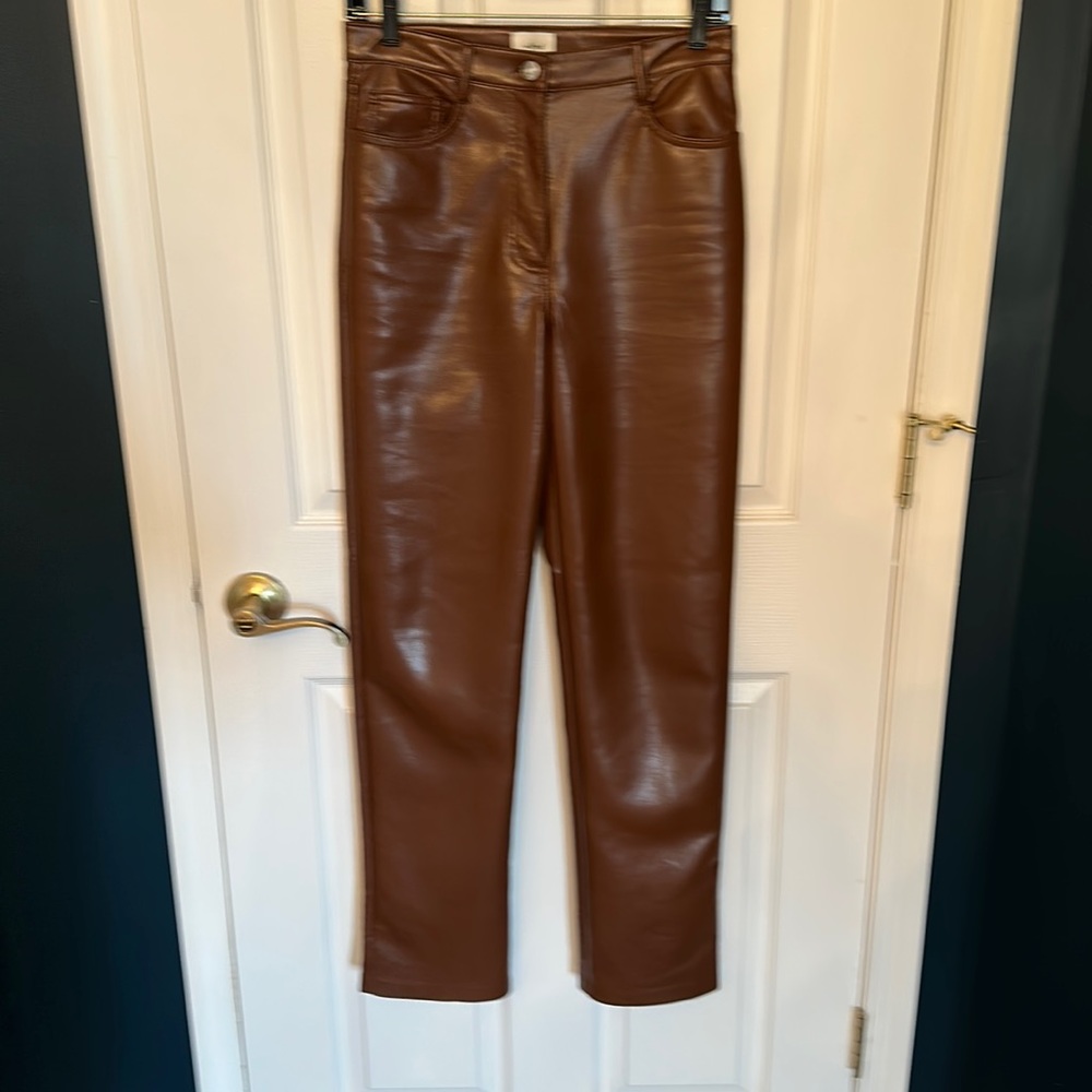 Aritzia Wilfred The Melina high waist vegan leather pant - size 4